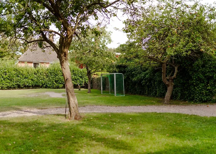 Tante Schmidt 3 * Staberdorf